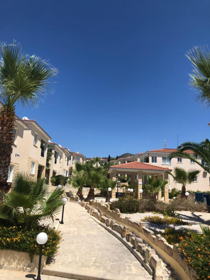 Paphos - Tala Riviera Apartmant Apartment ภายนอก รูปภาพ